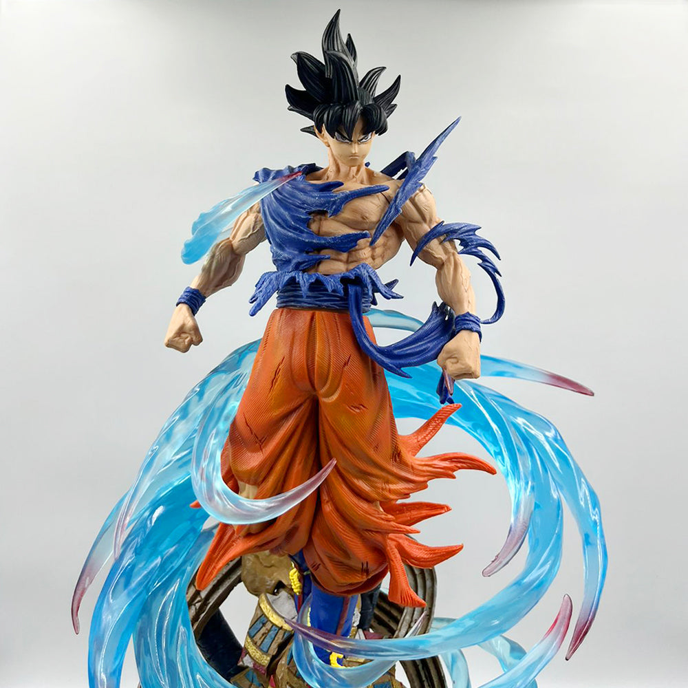 Dragon Ball Z Goku Ultra
Instinct 50cm Action
Figure