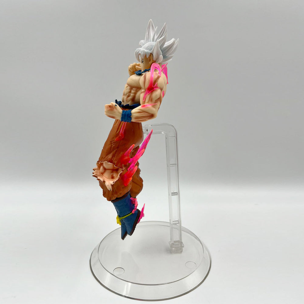 DBZ Goku Ultra Instinct with base 22cm Action Figure