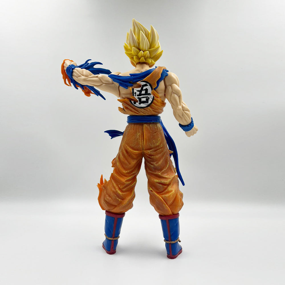 DBZ Goku Angry 34cm
Action Figure