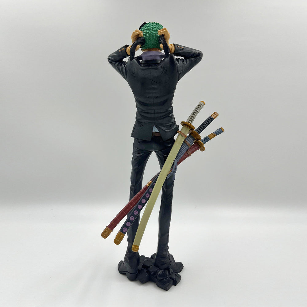 One Piece Roronoa Zoro
26cm Action Figure