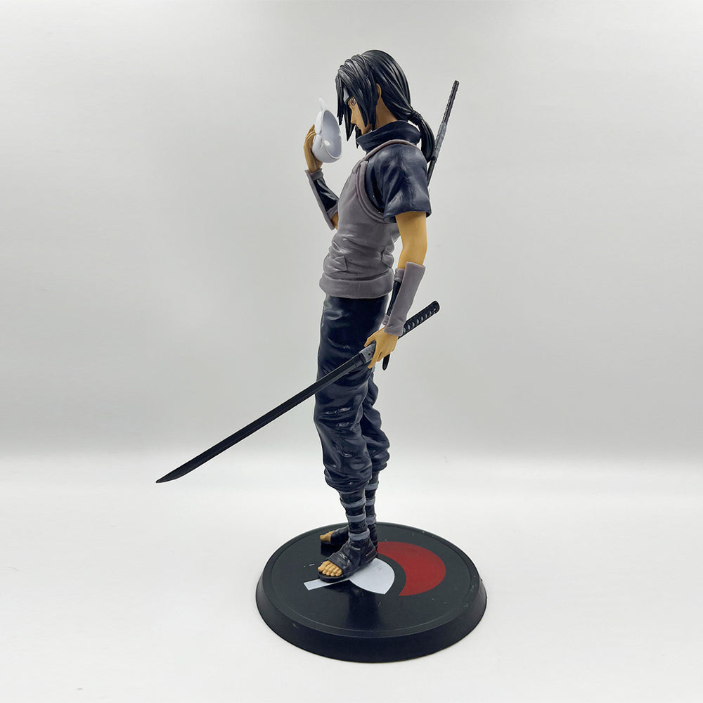 Naruto - Uchiha Itachi
28cm Action Figure