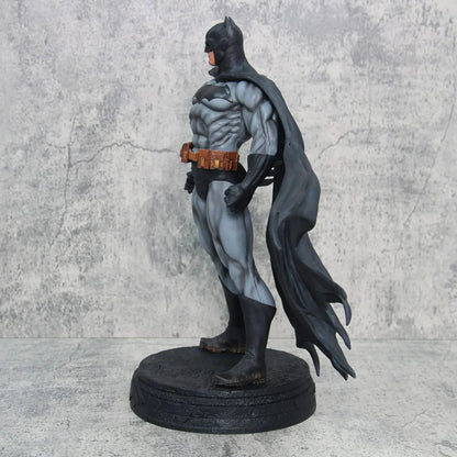 Batman ultimate 38cm
Action Figure