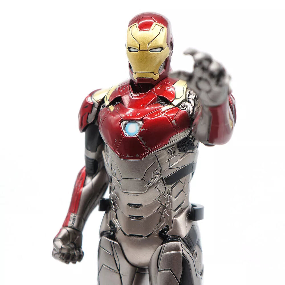 Crazy Toys Marvel Hero Homecoming Iron man
MK47 1/6TH Model Action
Figure | 40Cm