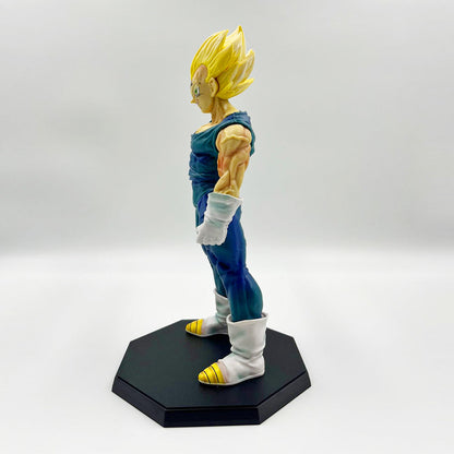 DBZ Super Majin Buu
Vegeta 23cm Action Figure