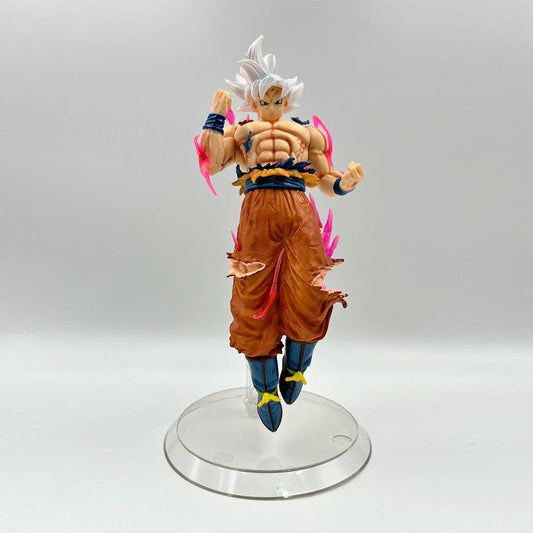 DBZ Goku Ultra Instinct with base 22cm Action Figure