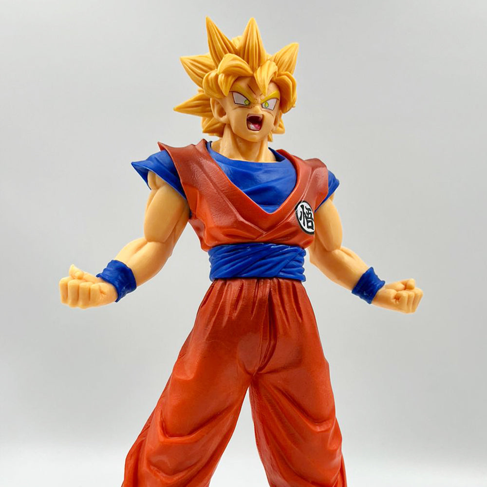 DBZ Super Saiyan Goku
30cm Action Figure