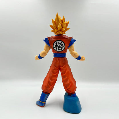 DBZ Super Saiyan Goku
30cm Action Figure