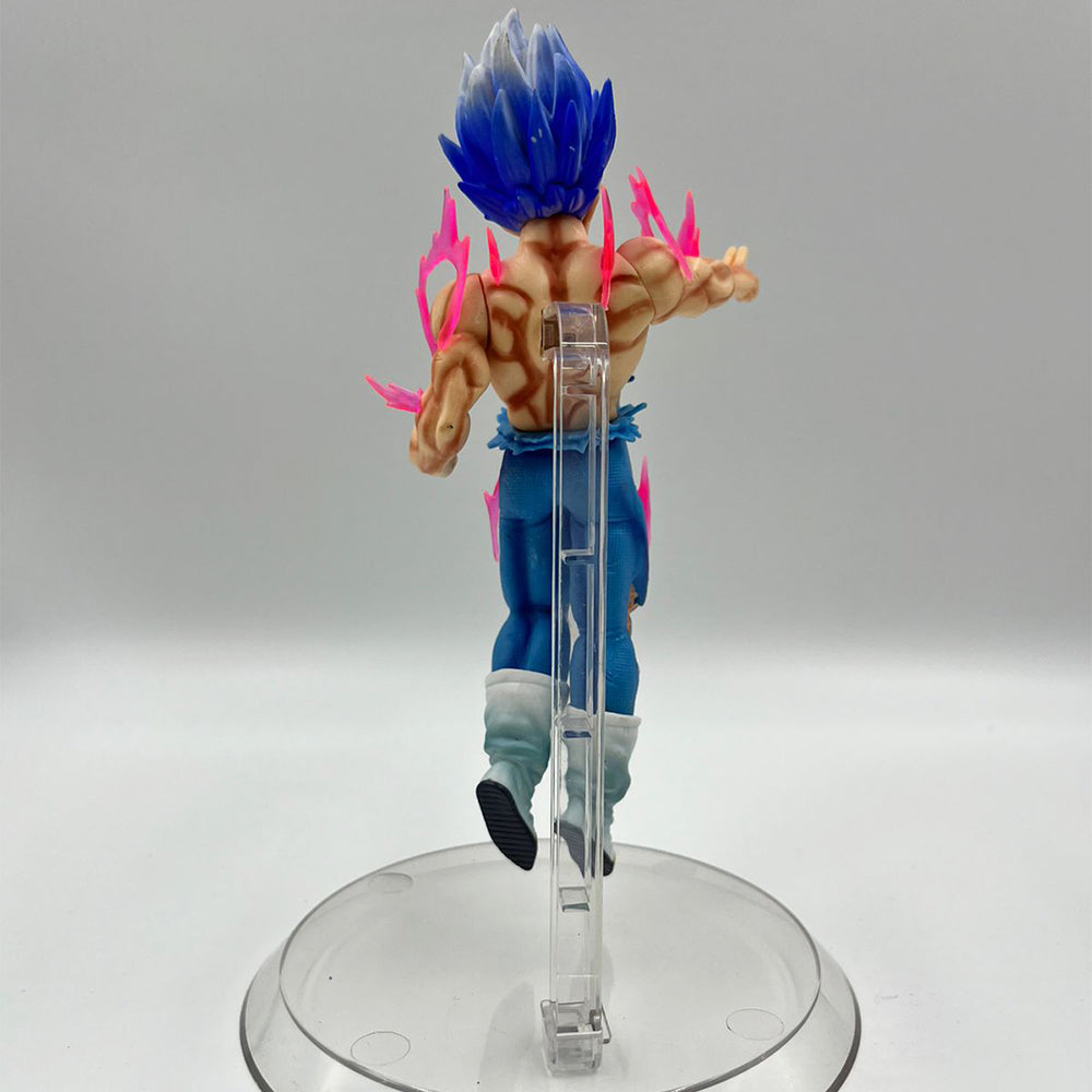 DBZ Vegeta Super Saiyan
18cm Action Figure