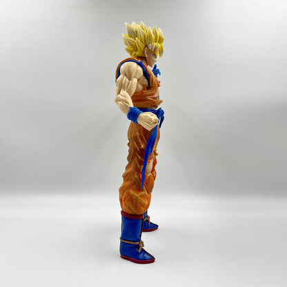 DBZ Goku Angry 34cm
Action Figure