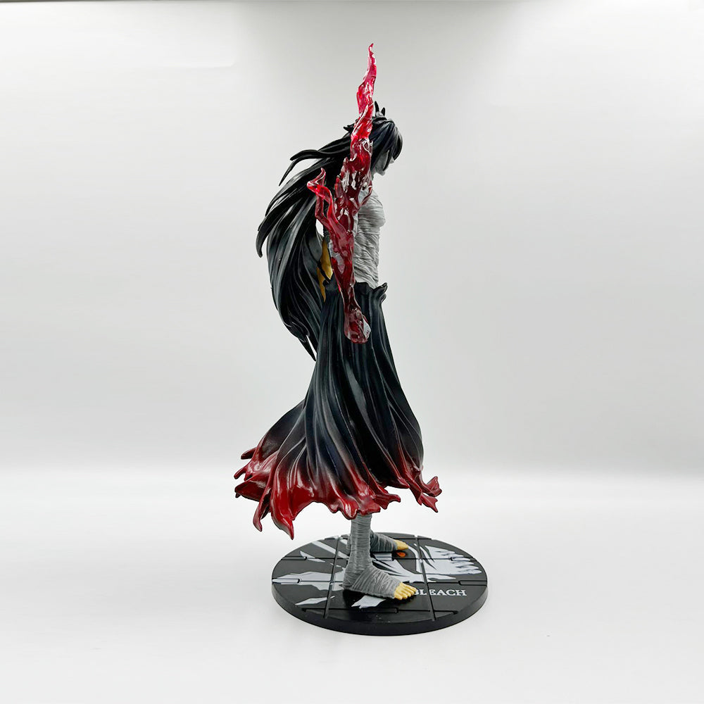 ICHIGO'S FINAL GETSUGA TENSHO FORM 35cm
Action Figure