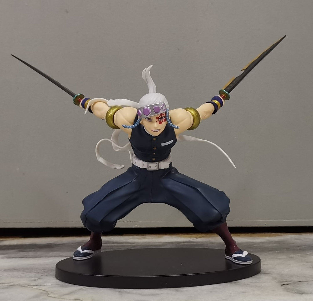 Demon Slayer Hashira
Tengen Uzui Action Figure
12cm