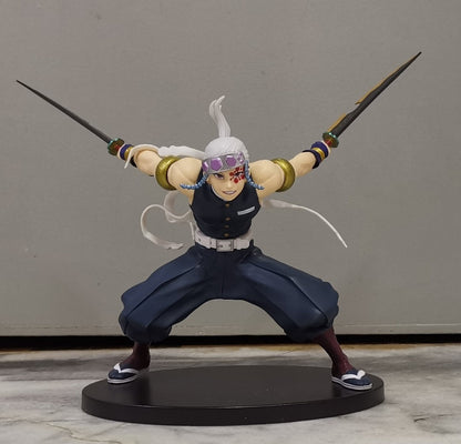Demon Slayer Hashira
Tengen Uzui Action Figure
12cm
