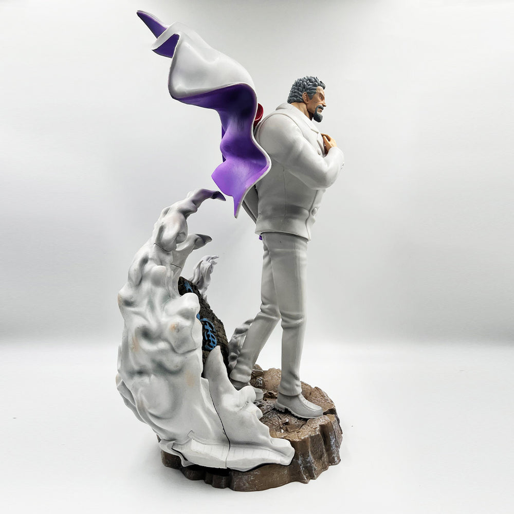 One Piece Monkey D Garp
Jumbo Captain 43cm
Action Figure