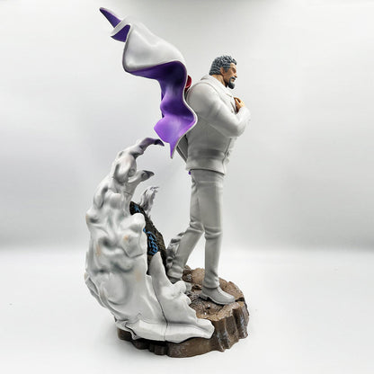 One Piece Monkey D Garp
Jumbo Captain 43cm
Action Figure