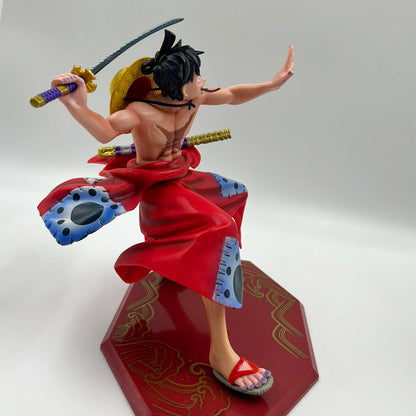 Luffy in wano style Action
Figure - 18cm
