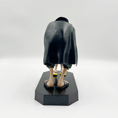 Luffy and Shanks 19cm
Action Figure