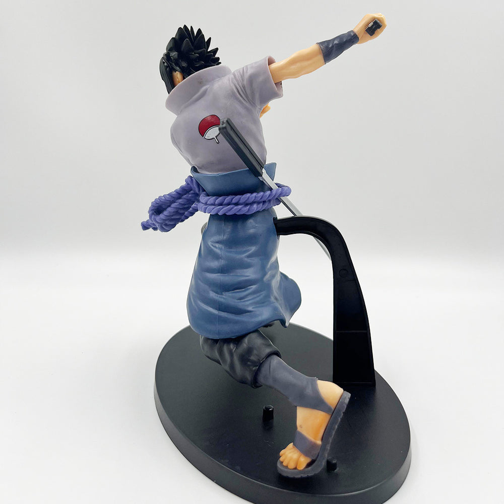 Naruto - Sasuke Uchiha sword attack 18cm Action
Figure