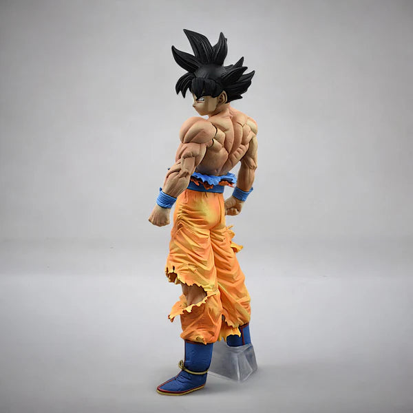 Son Goku Iconic Limited Edition Action Figure With
2 Replaceable Hands (26
Cm Height) - Dragon Ball
Z