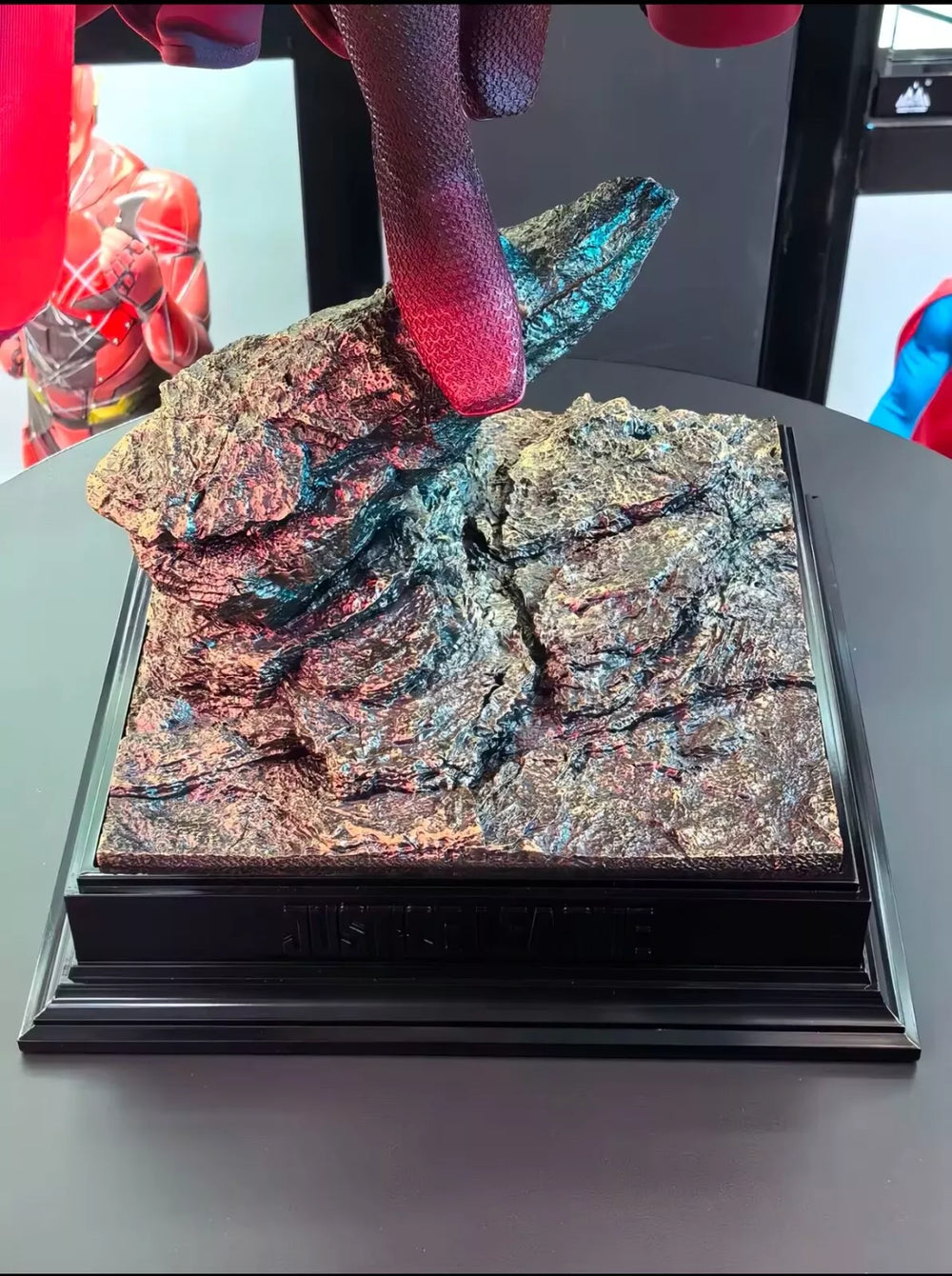 DC Collectibles Superman Statue 45Cm